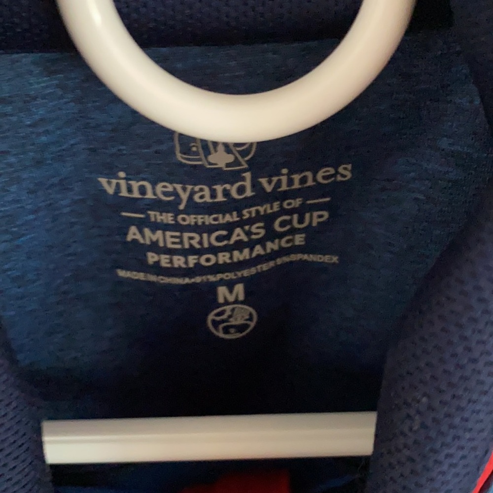 A vineyard vines America’s cup zip up